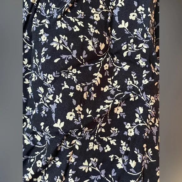 Reformation Saskia dress in twilight - Picture 4 of 4